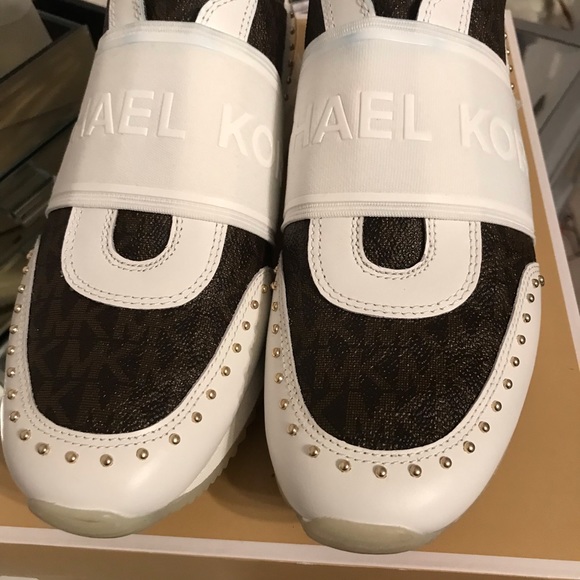 Michael Kors beautiful shoes - Picture 3 of 6